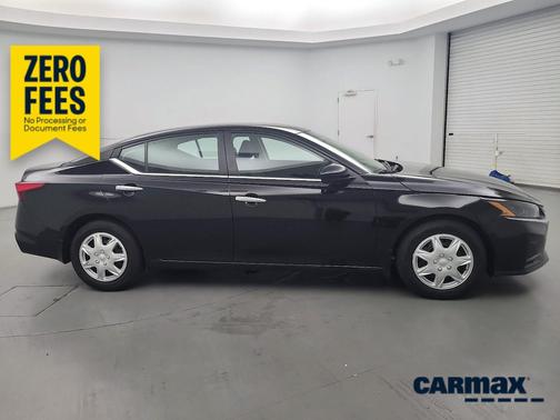 Black 2023 Nissan Altima S