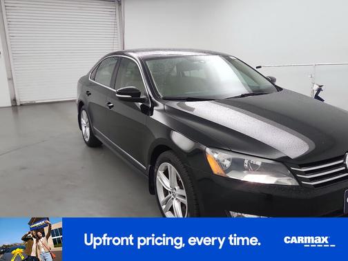 2015 Volkswagen Passat SE