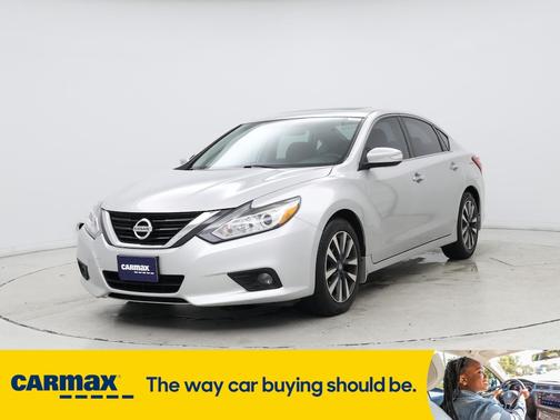 2017 Nissan Altima SV