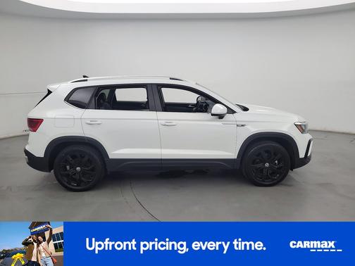 White 2023 Volkswagen Taos SE