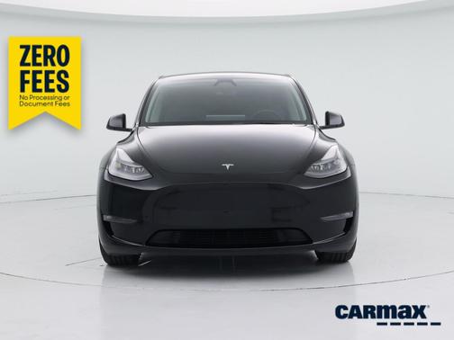 Black 2023 Tesla Model Y Performance