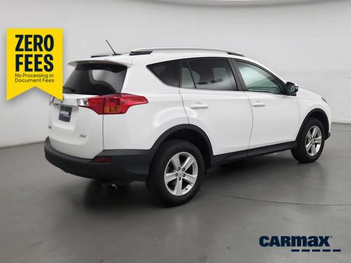 White 2014 Toyota RAV4 XLE