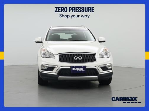White 2017 INFINITI QX50