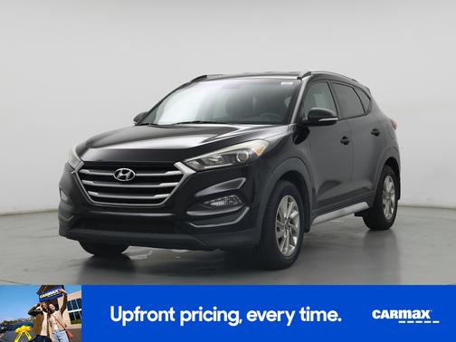 Black 2017 Hyundai TUCSON SE Plus