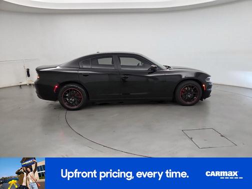 2017 Dodge Charger SE