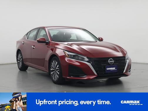 2023 Nissan Altima SV