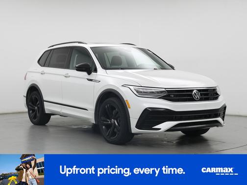 2023 Volkswagen Tiguan SE R-Line Black