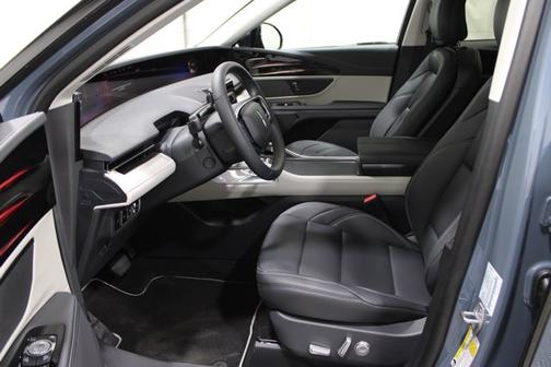 WHISPER BLUE MET CC 2025 Lincoln Nautilus PREMIERE