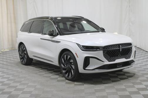 2024 Lincoln Nautilus BLACK LABEL