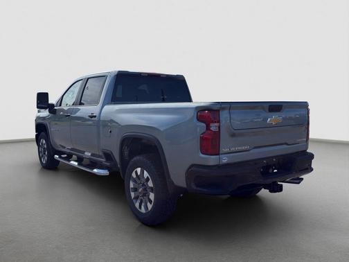 Gray 2026 Chevrolet Silverado 2500 Custom