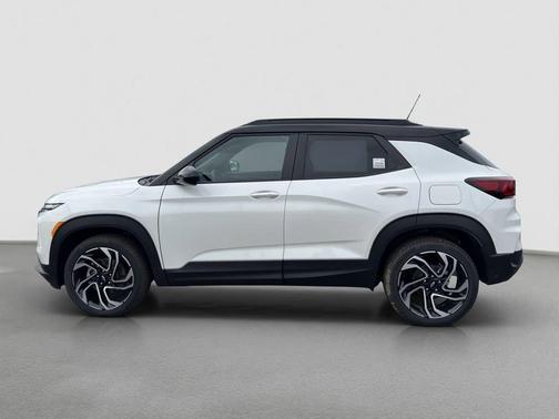 White 2026 Chevrolet Trailblazer RS