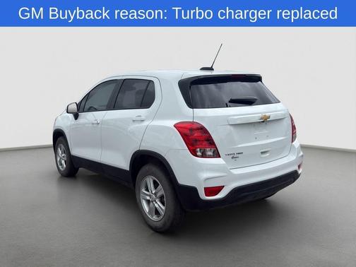 White 2022 Chevrolet Trax LS