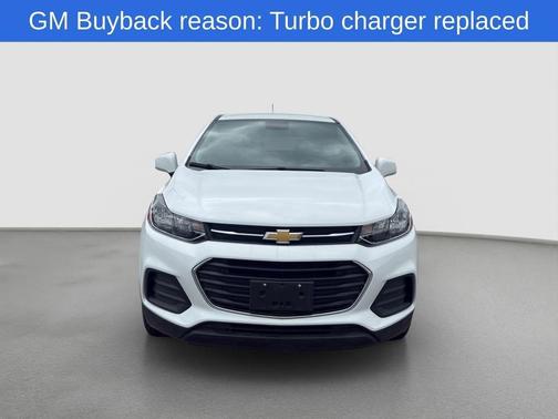 White 2022 Chevrolet Trax LS