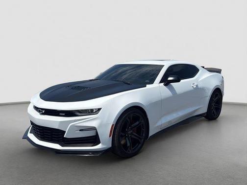 White 2023 Chevrolet Camaro 2SS