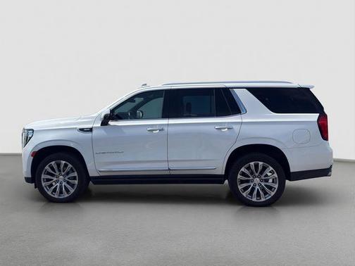 White Frost Tri-Coat 2021 GMC Yukon Denali