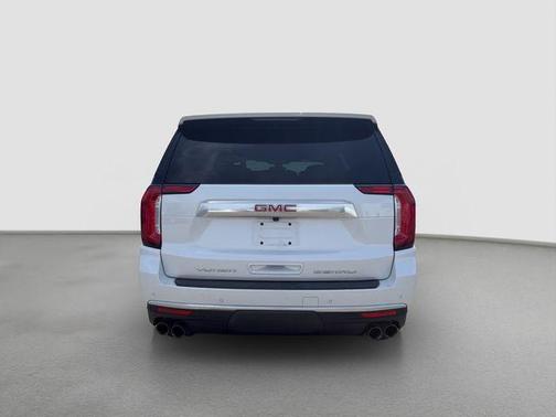 White Frost Tri-Coat 2021 GMC Yukon Denali