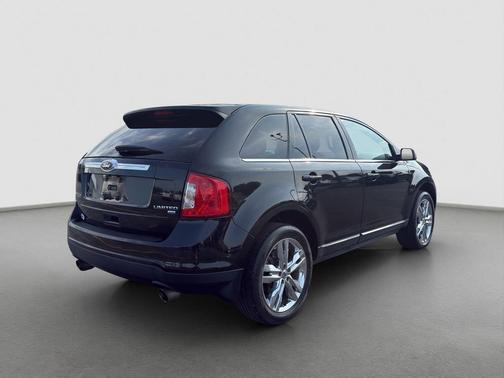 Black 2013 Ford Edge Limited