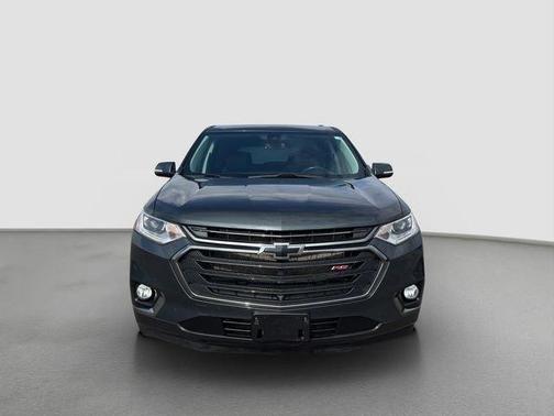 Gray 2020 Chevrolet Traverse RS