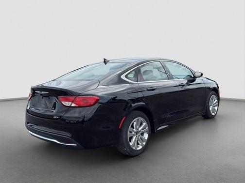 Black 2016 Chrysler 200 Limited