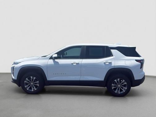 White 2027 Chevrolet Equinox LT