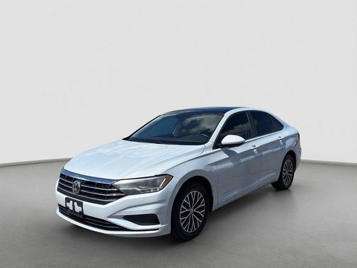 White Silver Metallic 2019 Volkswagen Jetta 1.4T SE