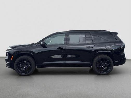Mosaic Black Metallic 2025 Chevrolet Traverse RS