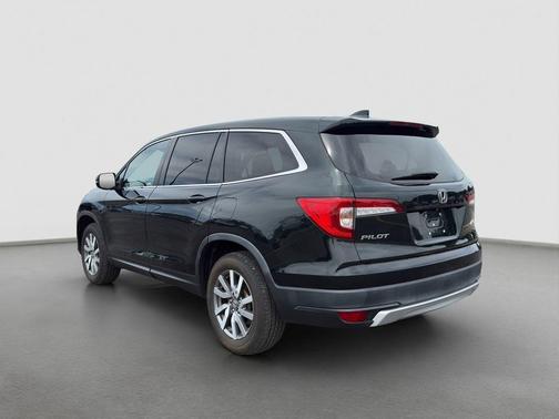 Green 2020 Honda Pilot EX-L