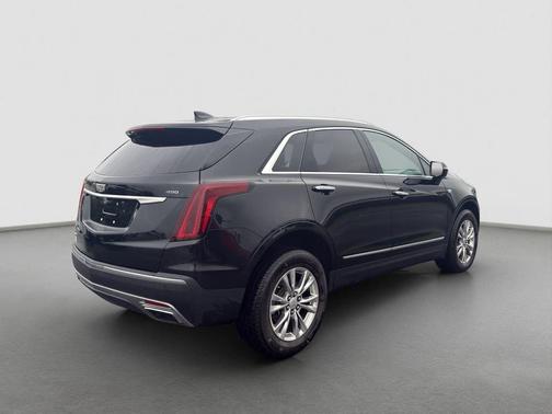 Black 2020 Cadillac XT5 Premium Luxury