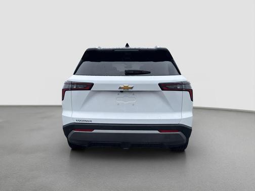 White 2026 Chevrolet Equinox LT