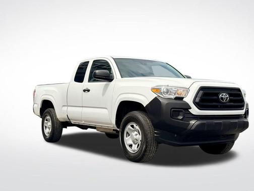 2020 Toyota Tacoma SR