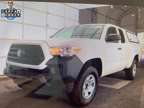 2020 Toyota Tacoma SR