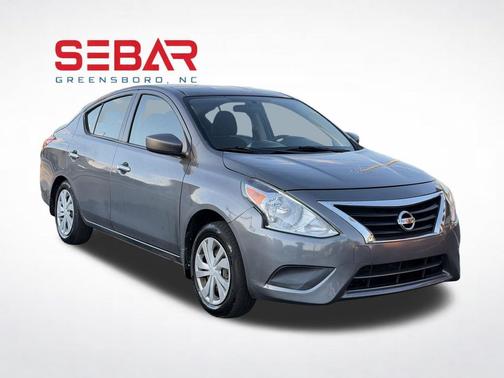 Gun Metallic 2019 Nissan Versa 1.6 SV