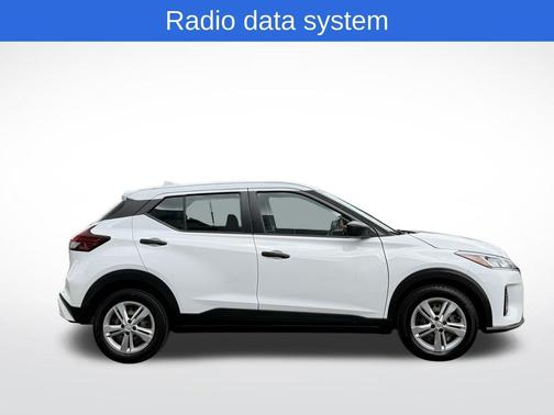 2023 Nissan Kicks S