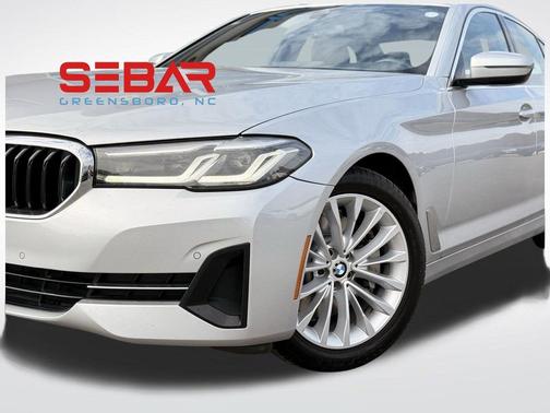2021 BMW 530 530i