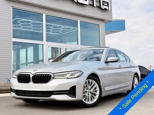 2021 BMW 530 530i