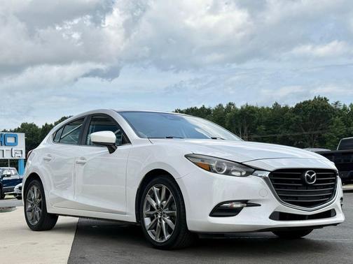2018 Mazda Mazda3 Touring