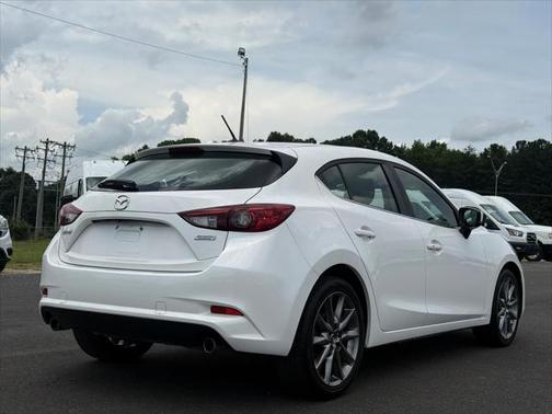 2018 Mazda Mazda3 Touring