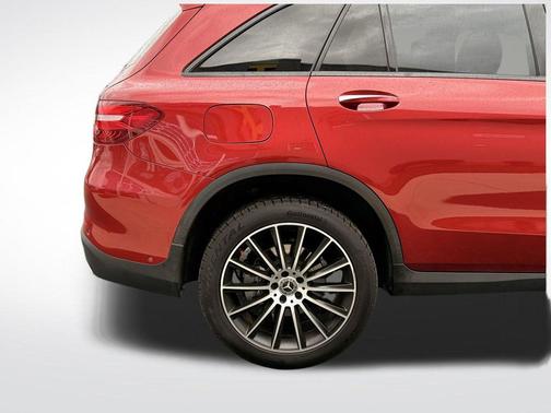 2018 Mercedes-Benz GLC 300 4MATIC