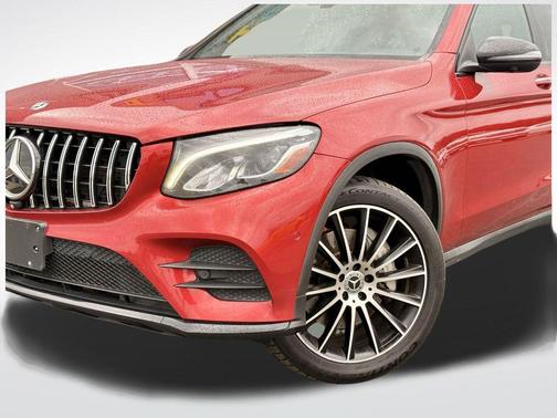 2018 Mercedes-Benz GLC 300 4MATIC