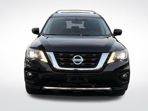 2018 Nissan Pathfinder Platinum