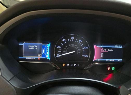 2015 Lincoln MKZ Hybrid Base