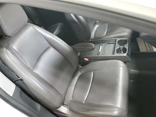 White Diamond Pearl 2019 Honda Odyssey EX-L