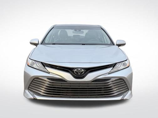 2020 Toyota Camry XLE