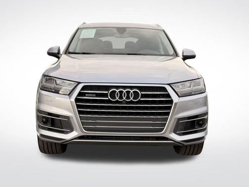 2019 Audi Q7 45 Premium Plus
