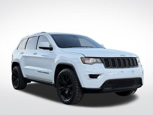 2018 Jeep Grand Cherokee Laredo E
