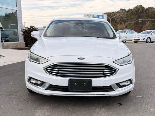 2017 Ford Fusion Hybrid SE
