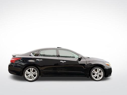 2016 Nissan Altima 3.5 SL