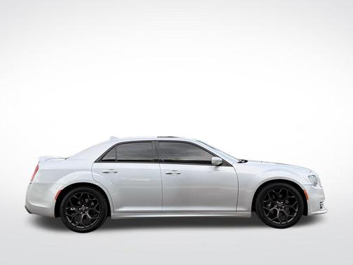 2020 Chrysler 300 S