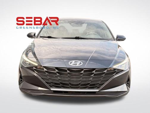 2021 Hyundai ELANTRA SE