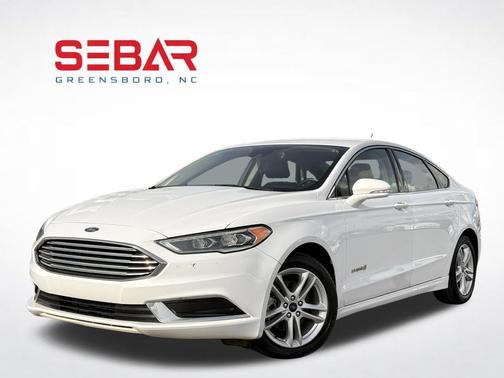 Oxford White 2018 Ford Fusion Hybrid SE